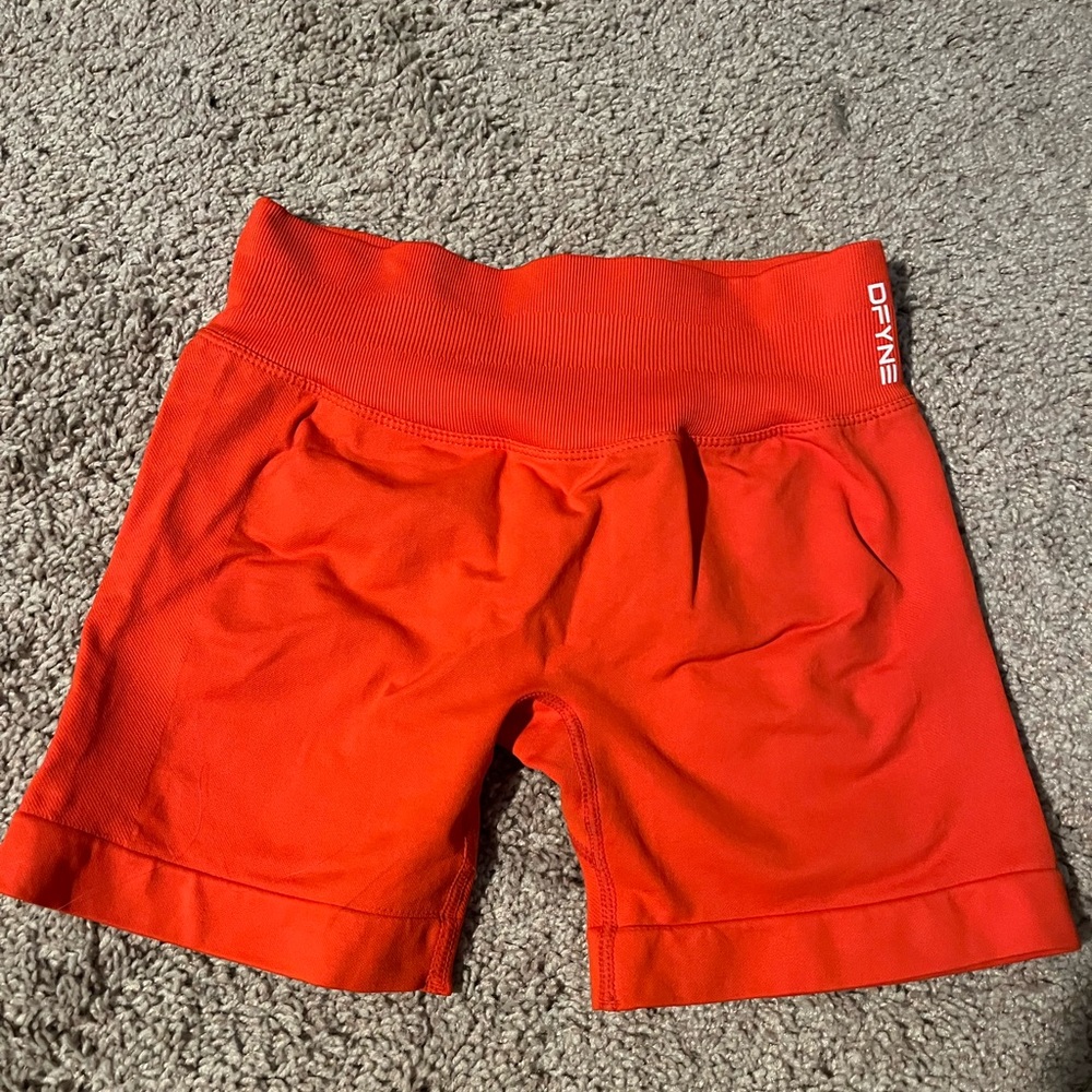 Dfyne Women's impact shorts